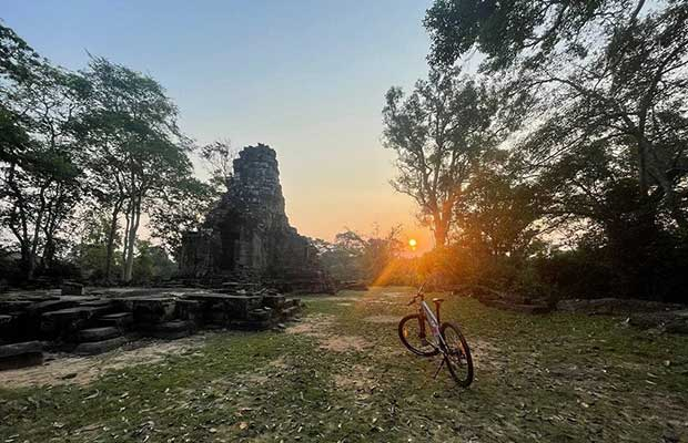 Angkor Cycling Tour 3 Days