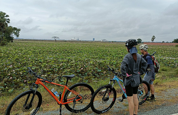 CYCLING AROUND TONLE SAP LAKE 09 DAYS