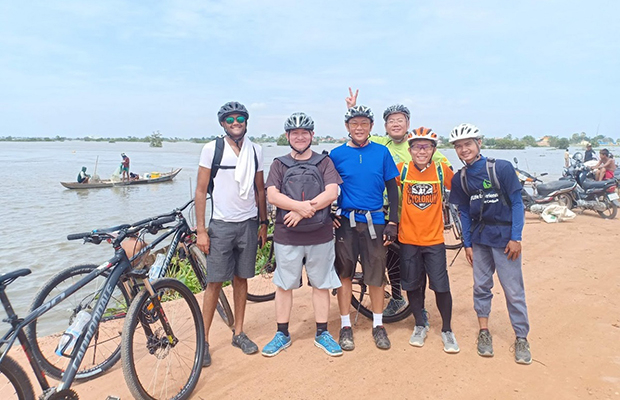 CYCLING AROUND TONLE SAP LAKE 09 DAYS