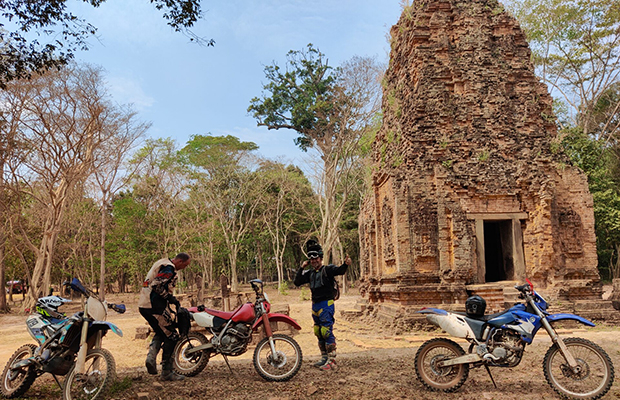 Cambodia Motorcycle 4-Days Tour Siem Reap Round Trip