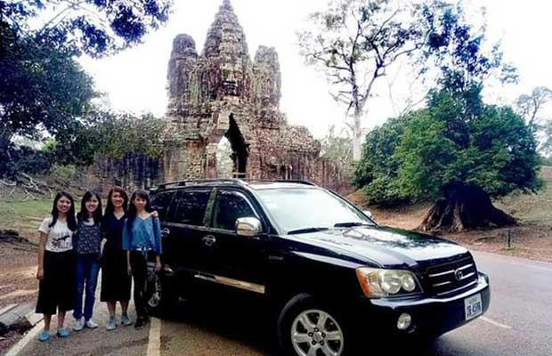 Cambodia Tourism Bus