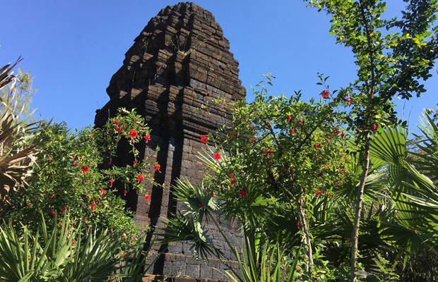 Chup Pol Temple