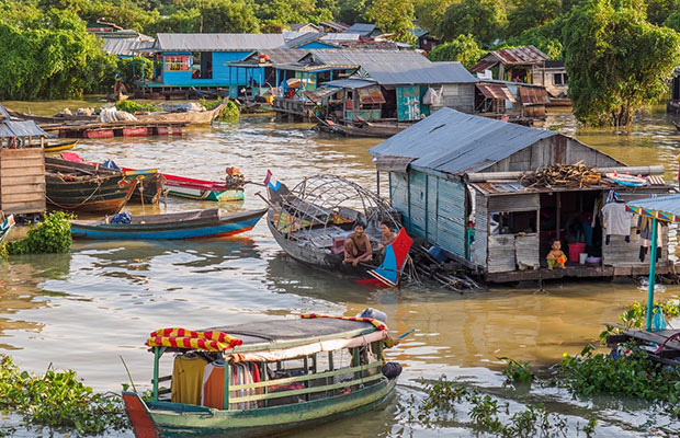 Tonle Sap Lake private floating village tour and Artisan D Angkor
