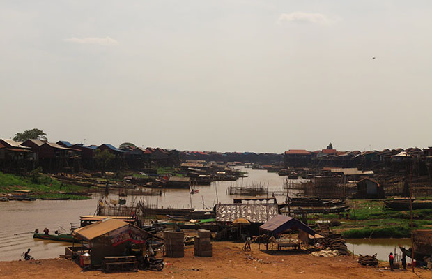 Kampong Khleang Floating Village by Boat Trip