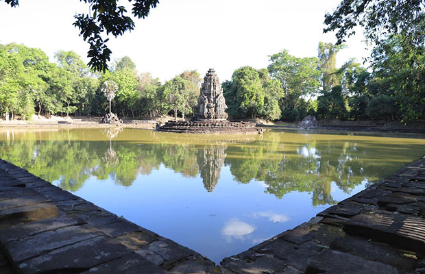 Neak Pean Temple 1