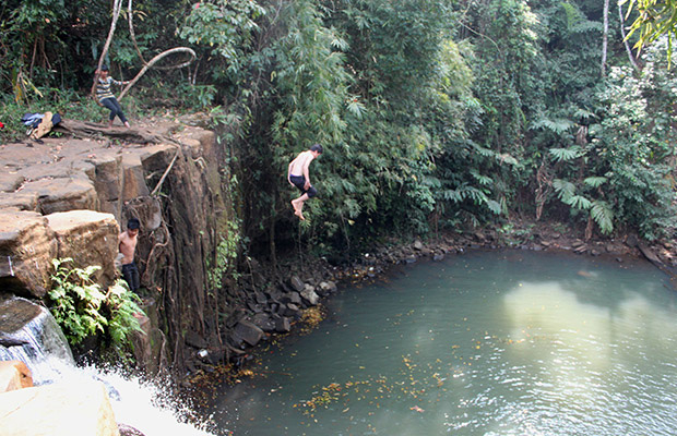 O Taing Laing Waterfall