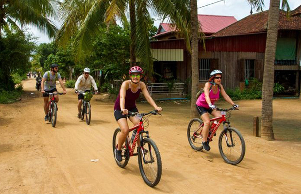 PHNOM PENH CYCLING TOUR