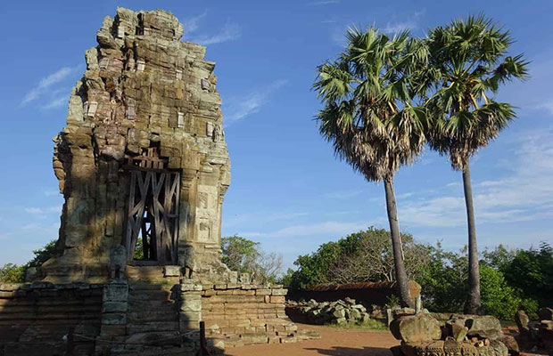 Phnom Krom - In stand View