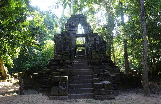 Prasat Top (East)