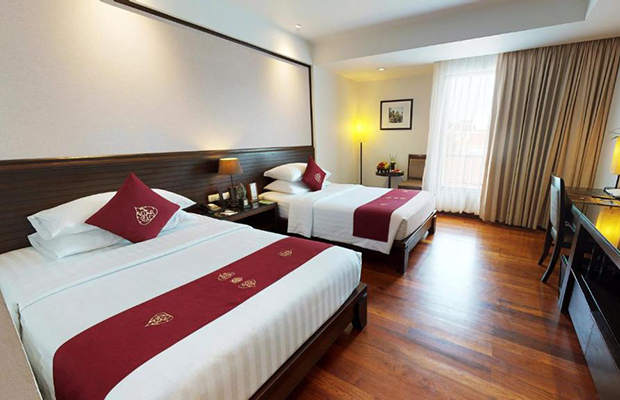 Tara Angkor Hotel Triple Room