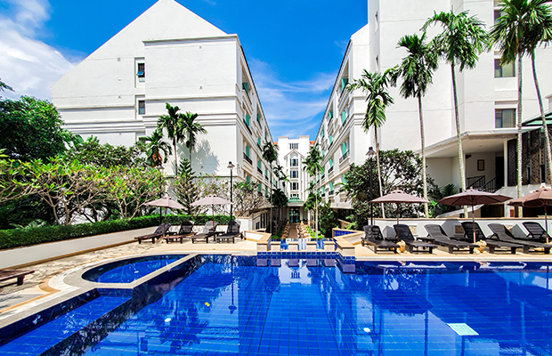 Tara Angkor Hotel Twin Room