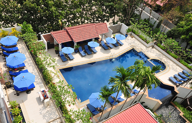 Tara Angkor Hotel Deluxe Room