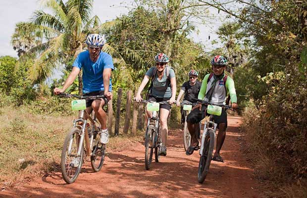 Angkor Cycling Tour 1 Day