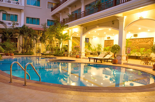 Angkor Holiday Hotel Swimming Pool