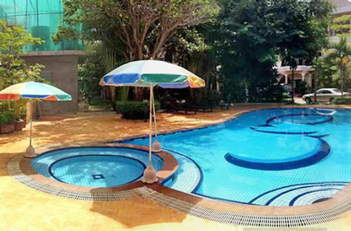 Angkor Oasis Condominium Swimming Pool