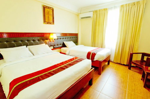Angkor Pearl Hotel Triple Room