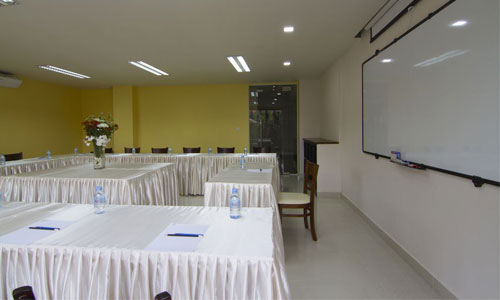 Cardamom Hotel & Apartment - Meeting Room