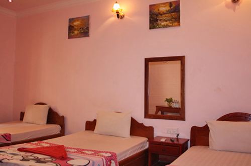 Garden Village Guesthouse Triple Room