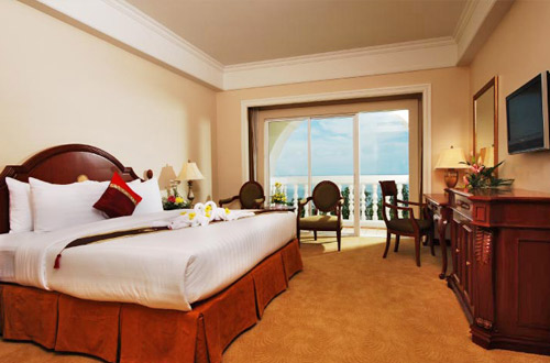 Koh Kong Resort Deluxe Suite Room