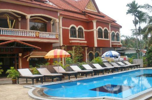 Mekong Angkor Palace Hotel Swimming Pool