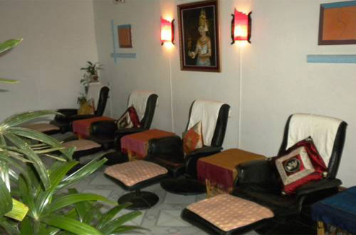 Nasa Guesthouse - Massage area