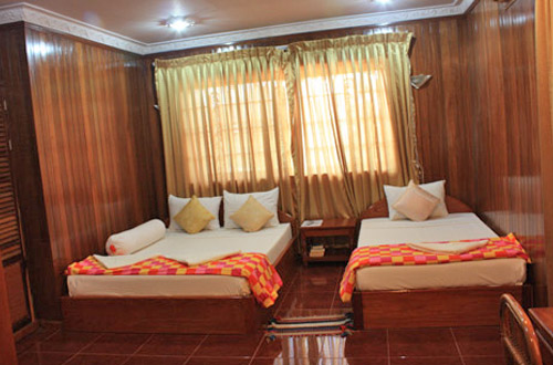 Ponloue Angkor Guesthouse Twin Room