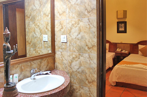 Retreat Villa Boutique & Spa Bathroom