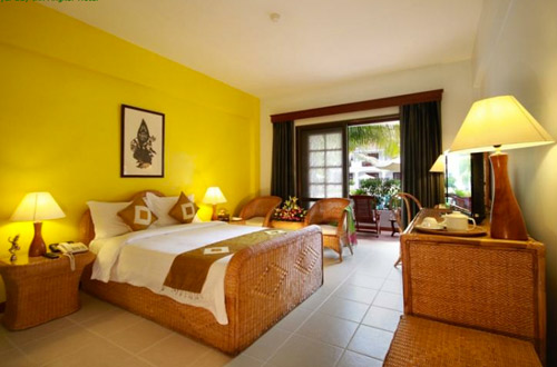 Royal Bay Inn Angkor Resort Suite Room