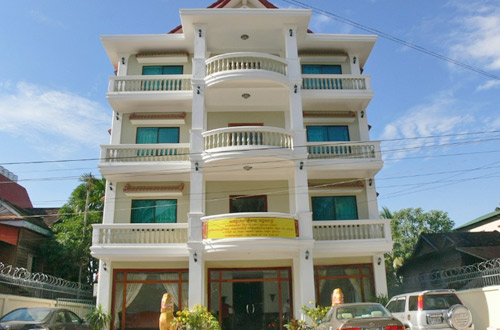 Vimean Angkor Pich Hotel Front View