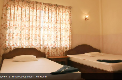 Yellow Guesthouse Twin Room