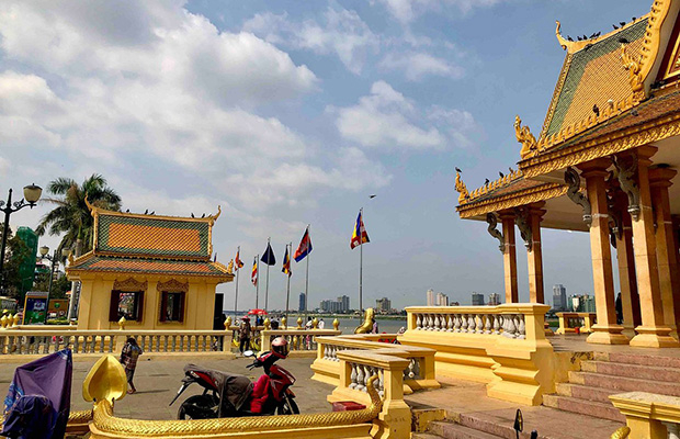 Wat Peung Preah Kor