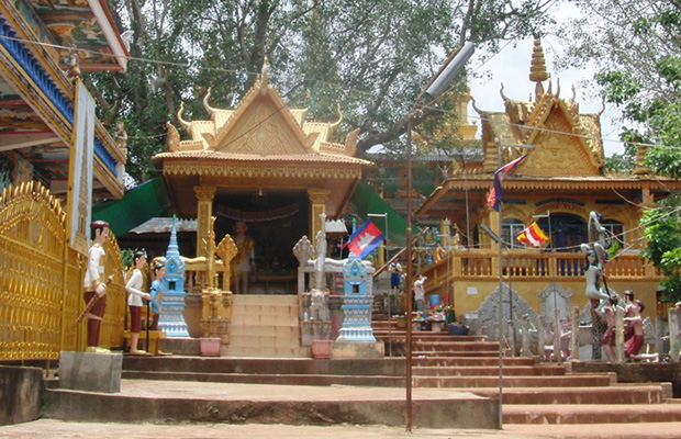 Wat Phnom Khliang