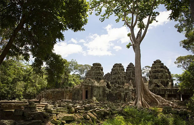 Angkor Wat Shared Tours small Groups sunset