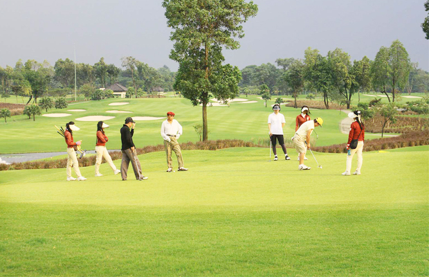 Angkor Golf Resort Tours