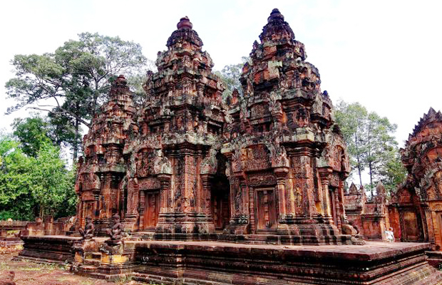 Banteay Srei Temple