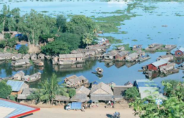Chong Kneas Floating Village View