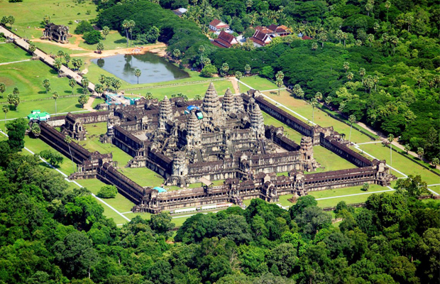 Sky Venture to take around the Angkor Wat Sky View