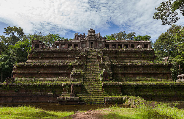 Phimeanakas Temple 1