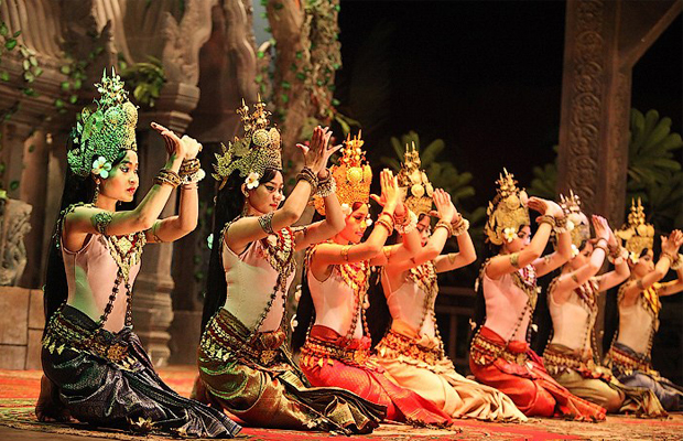 Apsara dance show with buffet dinner