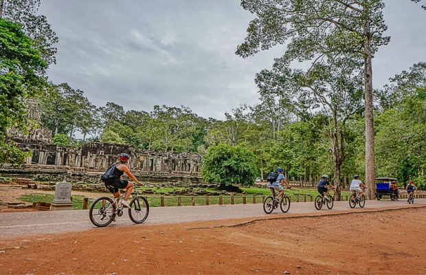 Angkor Bike tour & Gondola Sunset Boat