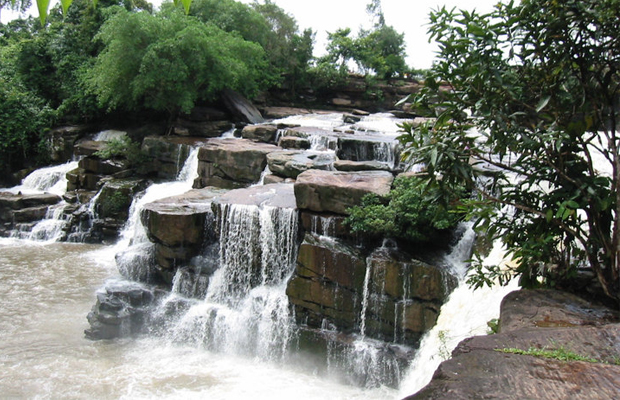 Kbal Chhay E91 Waterfall