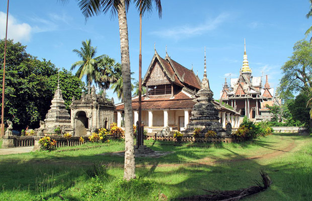 Wat Samraong Knong